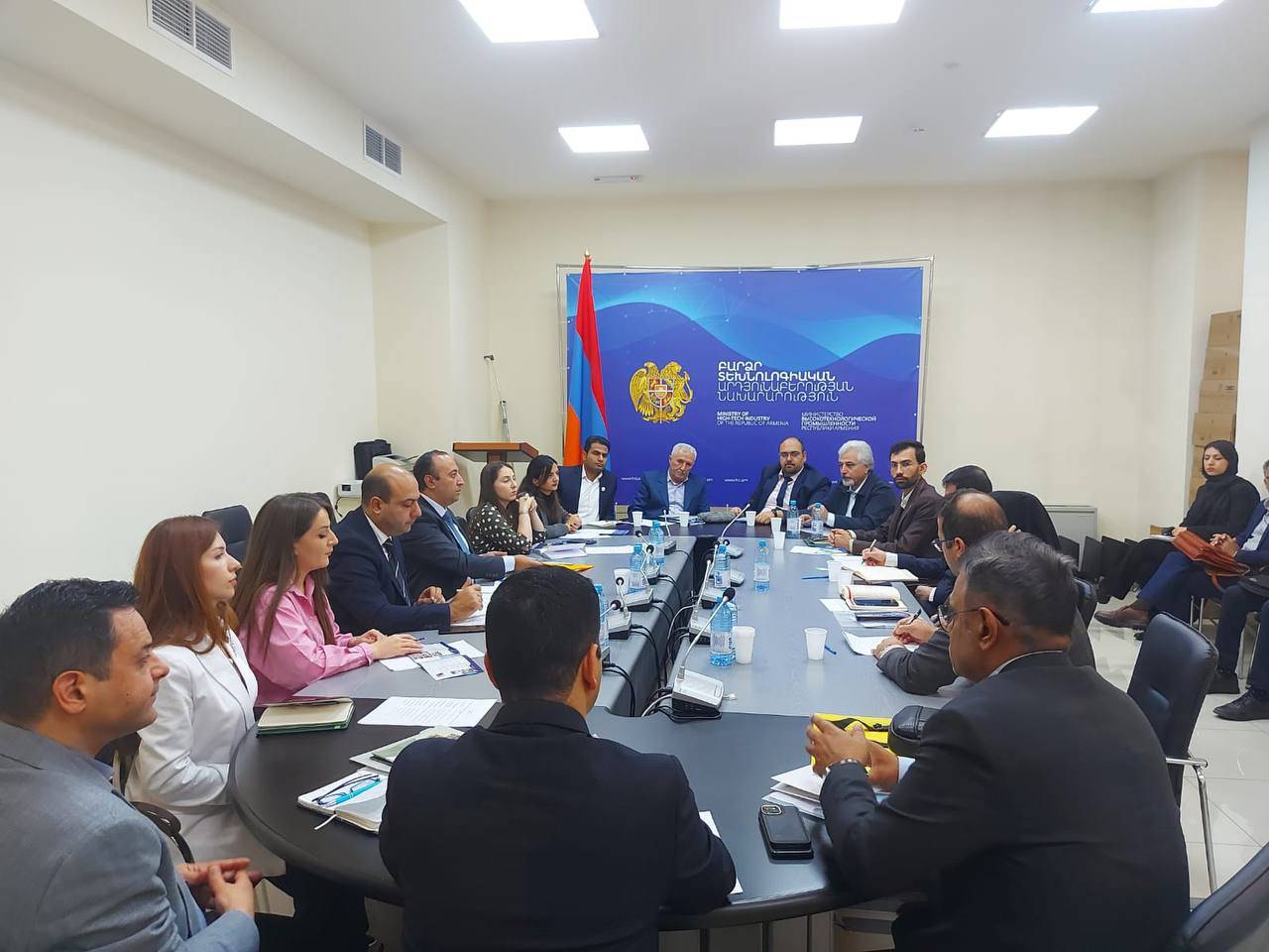 The presence of Iran's business-technology delegation in the Ministry of Advanced Industries of Armenia
